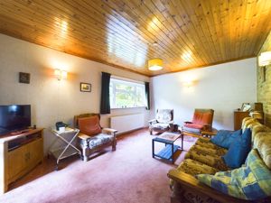 THIRD RECEPTION ROOM/FAMILY ROOM- click for photo gallery